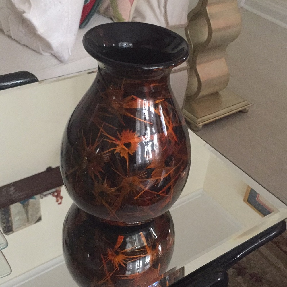 Golden splash globe vase
